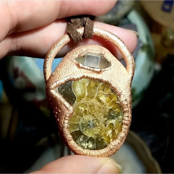 'Tender' Ammonite, Herkimer Diamond Necklace - Picture 3 of 5